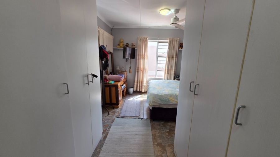 2 Bedroom Property for Sale in Tergniet Western Cape